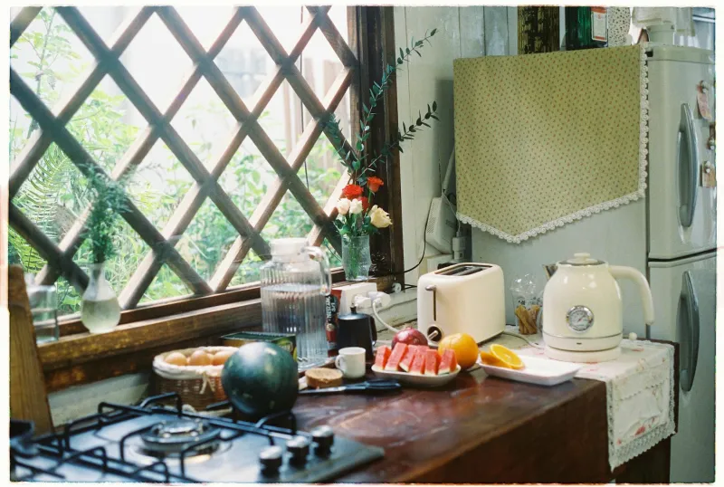 Americans Bought Electric Toasters for 19 Years Before Anyone Invented Something to Toast